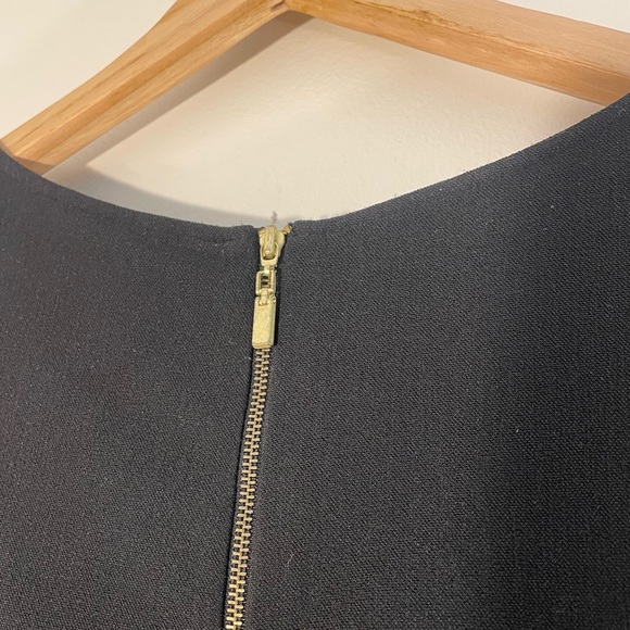 Cato black sheath dress size 14/16 cap sleeve, v-neck, gold zippered - Picture 3 of 13